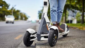 3-Wheel Scooter